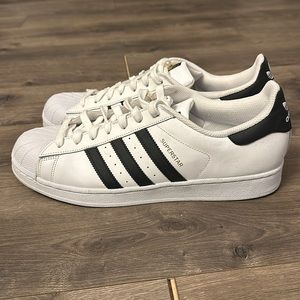 Adidas Superstar